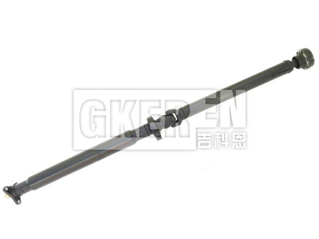 传动轴 Propshaft:26 10 7 557 145