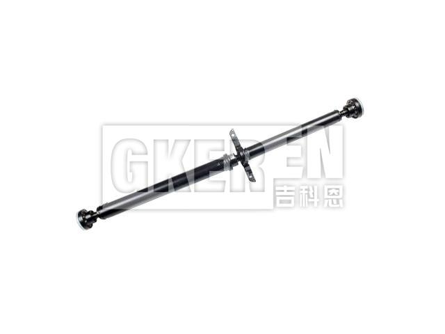 传动轴 Propshaft:8R0 521 101 B