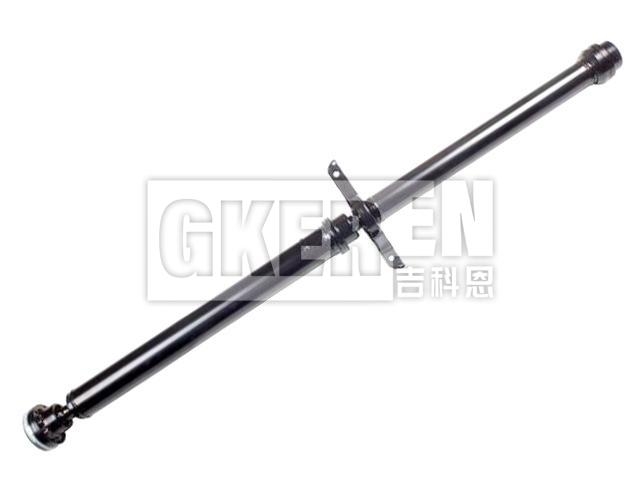 传动轴 Propshaft:8R0 521 101 F
