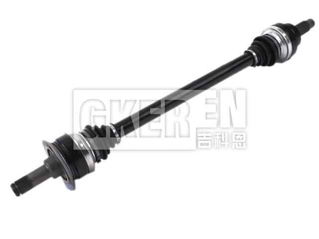半轴 Driveshaft:332 075 68 471